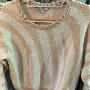 Women's Cream and Tan Sweater